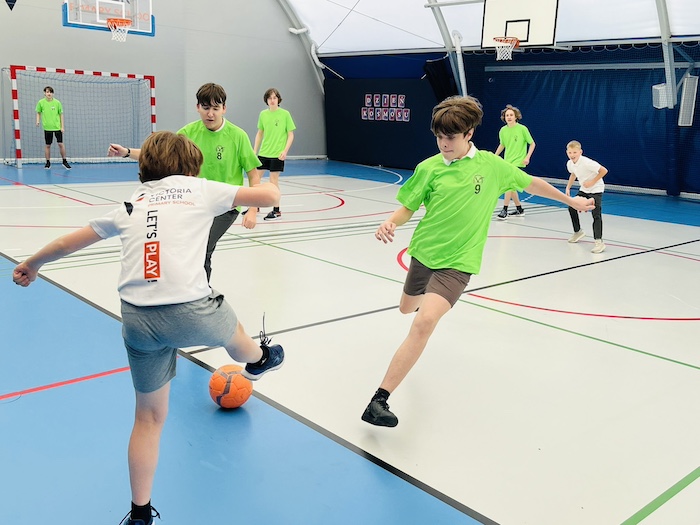 Zdjęcie z galeri 1 - Victoria Center Primary School - Prywatna Szkoła Podstawowa