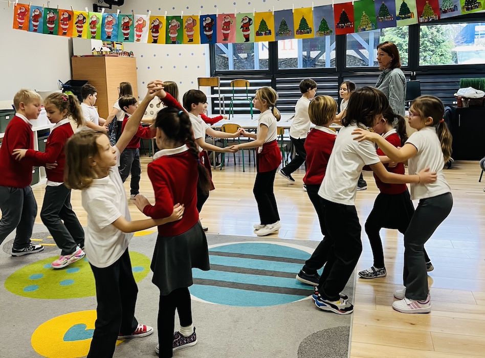 Zdjęcie z galeri 4 - Victoria Center Primary School - Prywatna Szkoła Podstawowa